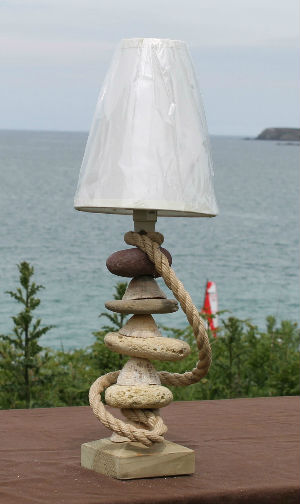Lampe 24 :  Galets de Perros-Guirec