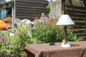 Lampe 28 : Pieu de Bouchots